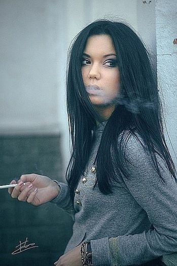 523183_162993850504835_259892178_n - poze emo