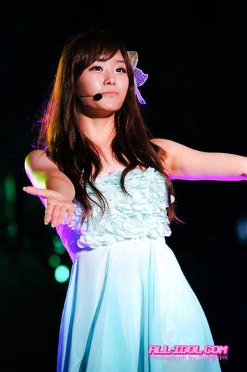 422407_148356968619676_1589698548_n