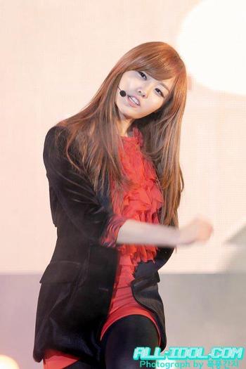 423444_148357255286314_2098314049_n