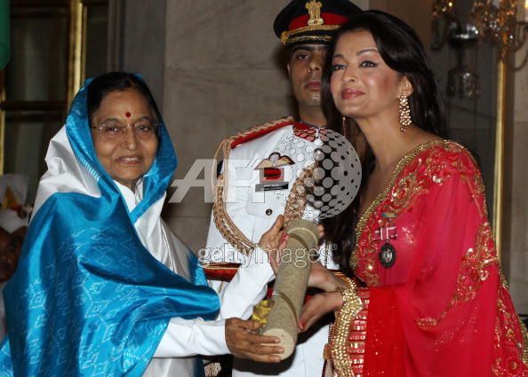 85729301 - Aishwarya Rai 2