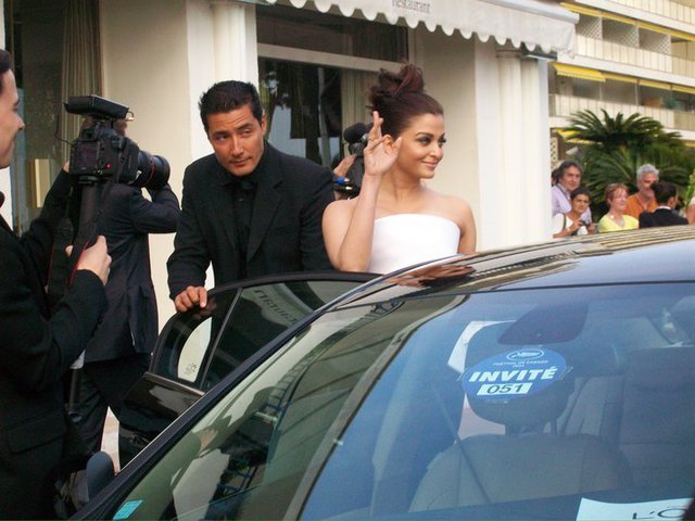 mqsleepingbeauty0040