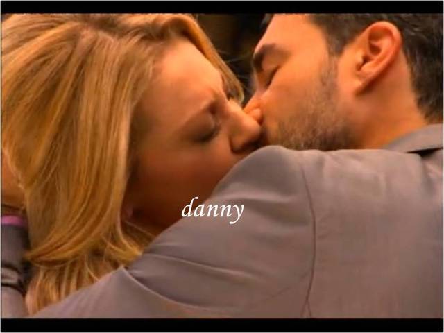 muchos besos