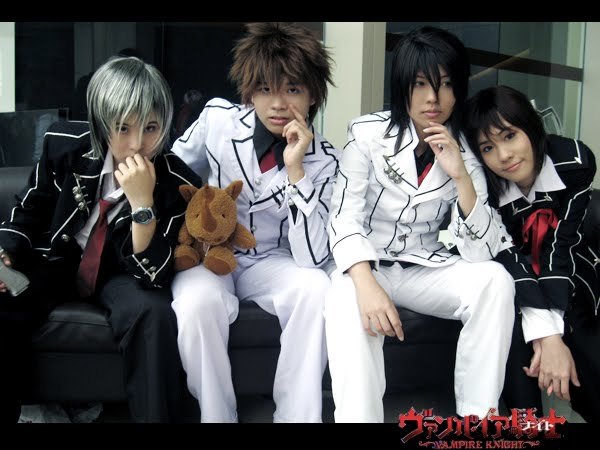 7 - Vampire knight cosplays