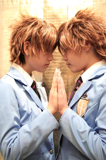 Ouran_Host_Club__Cosplay_1_by_Akusesu - Ouran high school host club cosplays