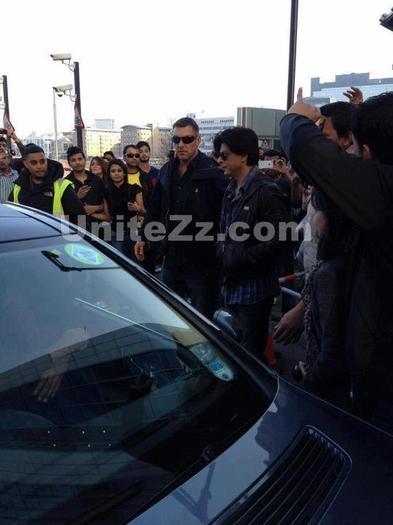 551695_398096420226385_283077881_n