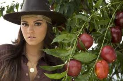 imagesCARAA0LU - Maite Perroni