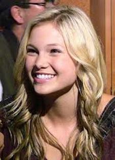 images (4) - Olivia Holt