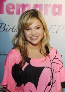 images (51) - Olivia Holt