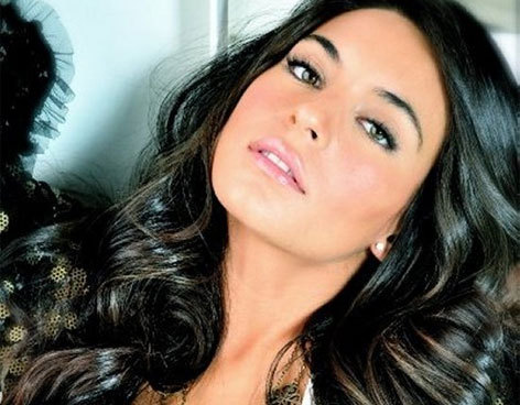 Ana-Brenda-Contreras-ana-brenda-contreras-28018730-472-368 - Actorii mei preferati