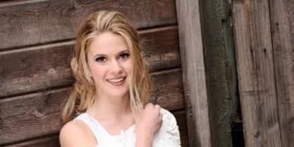 images (32) - Caroline Sunshine