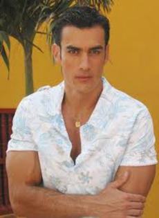 imagesCAKL9TJG - David Zepeda