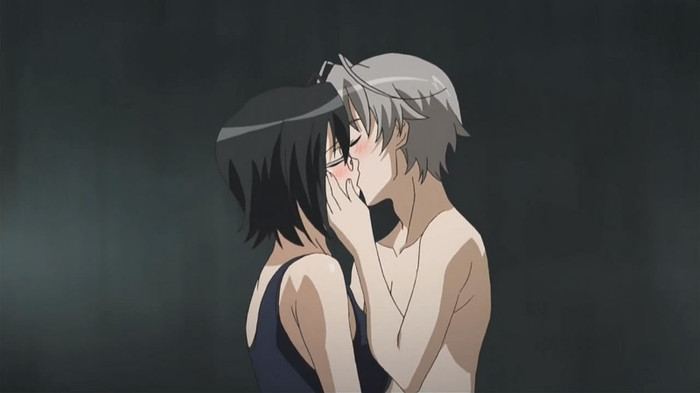  - Kiss Kiss