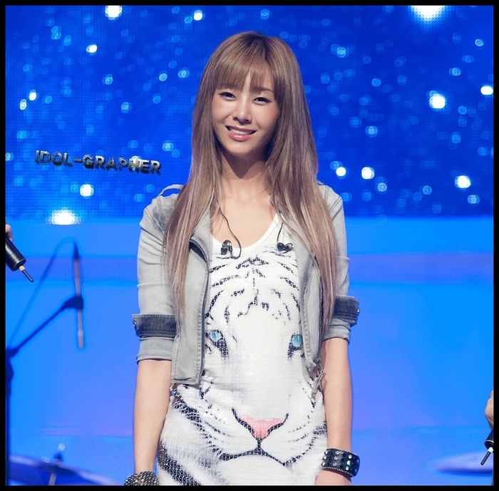 Eh..m`am gandit sa`ti spun... ca dupa aceea sa nu zica aia ca nu ti`am zis...:-w :))