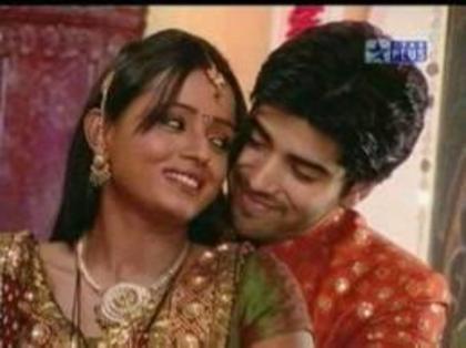 402699_360292307315433_1718115426_n - Ranvir and Ragini