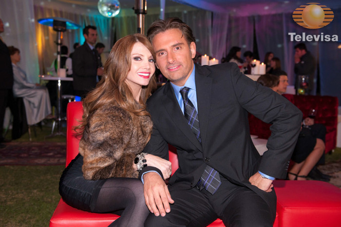 _16-8fd2e560-af05-102f-9b28-0019b9d5c8df - Un refugio para el amor-Refugiul