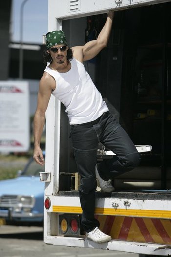 77074_103407046395248_6522354_n