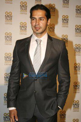 317781_180454815363783_1840605109_n - 0 Dino Morea