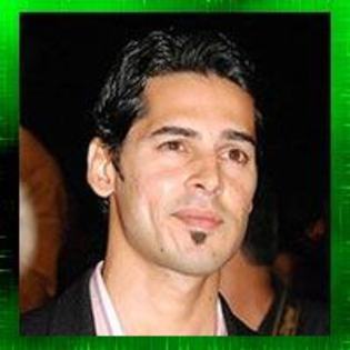 317781_180454818697116_428967395_n - 0 Dino Morea