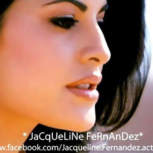 481954_392363074157316_1060602480_n - 0 Jacqueline Fernandez