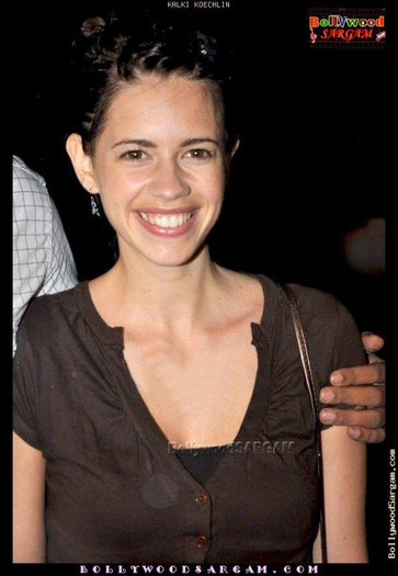 426263_298464220219435_1338264264_n