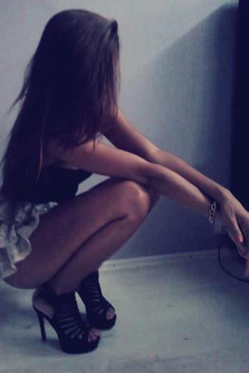 560941_256221554489717_445785140_n