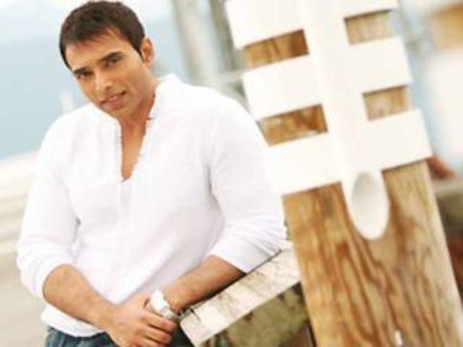 262571_10150336767388086_7618615_n - 0 Uday Chopra