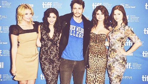 292945_311499452280727_1002844627_n