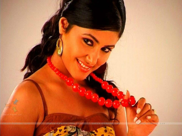 418405_373754392644401_705642484_n