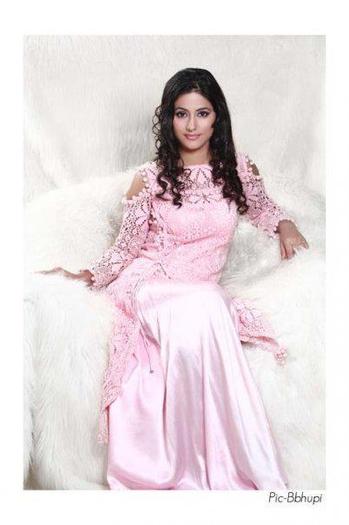 421924_373754075977766_1363165272_n - Hina Khan