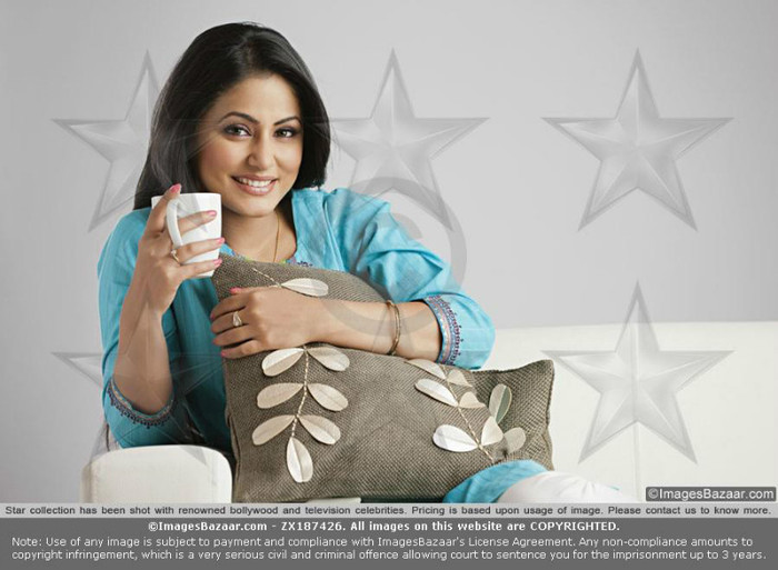  - Hina Khan Photoshoot For Images Bazaar