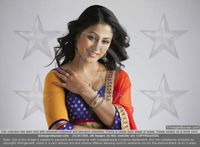 537141_393915930628247_1632183417_n - Hina Khan Photoshoot For Image Bazaar 2