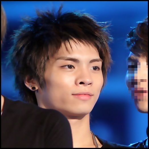 - oke :){bea}deci..ce mai faci? :))