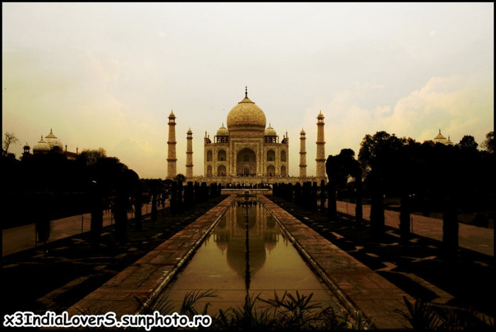 Taj Mahal - xo - I N D I A