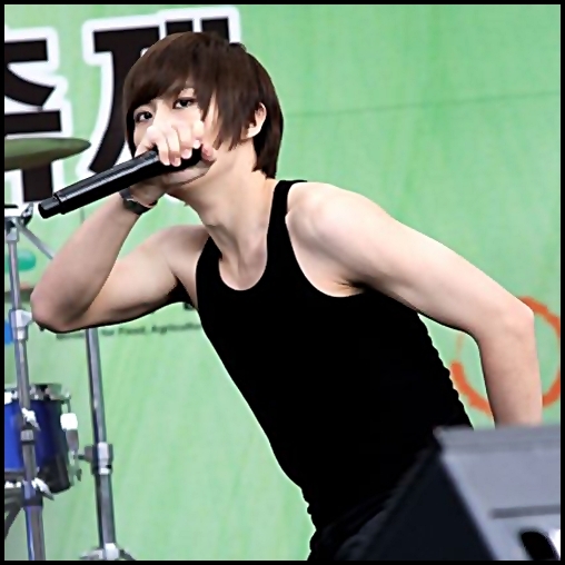 ~ No one can leave this scene, don`t be nervous in this explicit situation