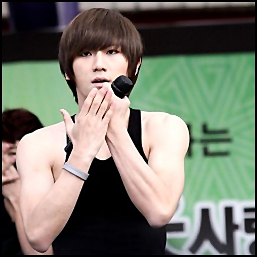 ~ I won`t miss even a single trembling breath of yours - CLUB 3
