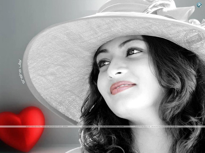 557283_352838624799451_698657212_n