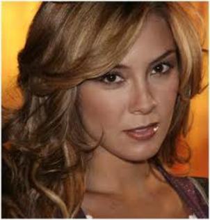 imagesCA0E7RLQ - Elizabeth Gutierrez