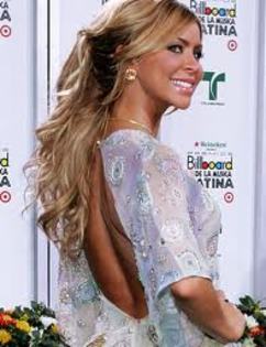 imagesCATAO1HW - Aylin Mujica