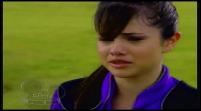 mai poti continua? :(( - xX Parte o1o Xx