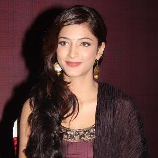 Shruti (51)