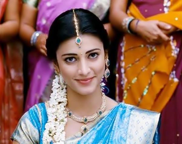 Shruti (74)