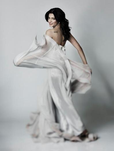 Shruti (81)