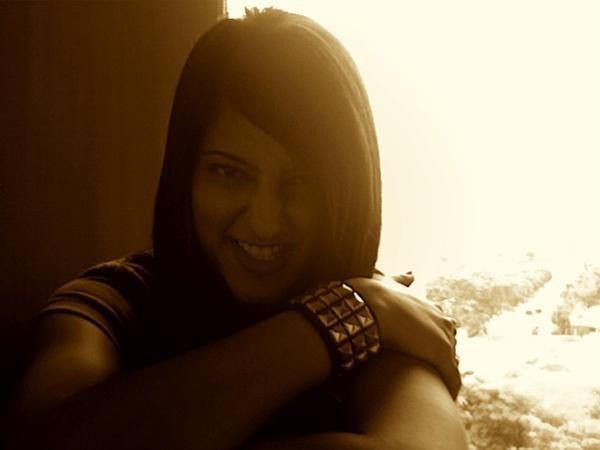 Shruti (94)