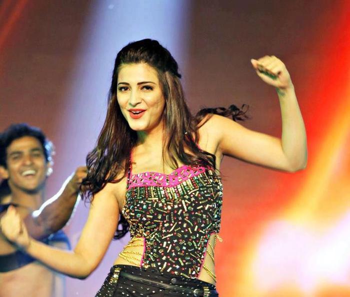 Shruti (244) - Shruti Hassan