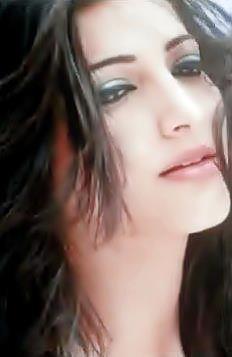 Shruti (333)