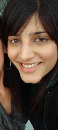 Shruti (339)