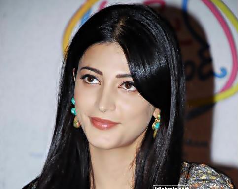 Shruti (447)