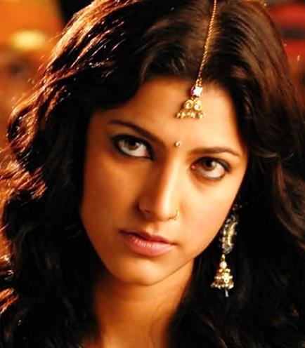 Shruti (477)