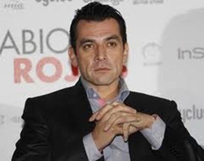 imagesCAXU0WL9 - Jorge Salinas