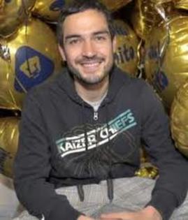 imagesCA6ZGS2Y - Alfonso Herrera